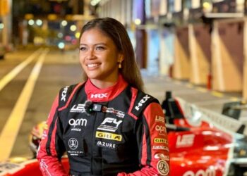 BIANCA BUSTAMANTE, PROMESA DE MCLAREN, EMITE DISCULPAS TRAS CONTROVERSIAL ‘LIKE’ A COMENTARIO SOBRE STROLL