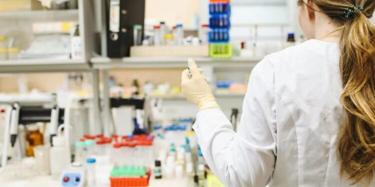 DÍA DEL QUÍMICO EN MÉXICO: HONORANDO LA ESENCIA DE LA CIENCIA Y LA INNOVACIÓN EL 1 DE DICIEMBRE