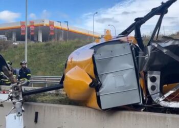 IMPACTANTE ACCIDENTE DE HELICÓPTERO EN MADRID: TRES HERIDOS EN ESTADO CRÍTICO