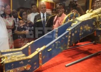 ESPECTACULAR RECUPERACIÓN DE TESOROS COLONIALES: SRI LANKA BRILLA CON LA DEVOLUCIÓN DE OBJETOS SAQUEADOS POR PAÍSES BAJOS