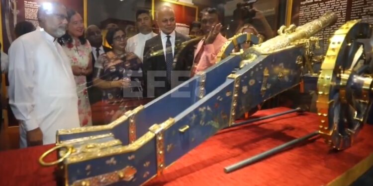 ESPECTACULAR RECUPERACIÓN DE TESOROS COLONIALES: SRI LANKA BRILLA CON LA DEVOLUCIÓN DE OBJETOS SAQUEADOS POR PAÍSES BAJOS 1 ESPECTACULAR RECUPERACIÓN DE TESOROS COLONIALES: SRI LANKA BRILLA CON LA DEVOLUCIÓN DE OBJETOS SAQUEADOS POR PAÍSES BAJOS
