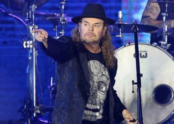 FERÓZ RECHAZO DE FHER DE MANÁ A BAD BUNNY Y AL REGUETÓN: “NO VOY A HACER NADA CON ÉL”