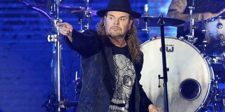 FERÓZ RECHAZO DE FHER DE MANÁ A BAD BUNNY Y AL REGUETÓN: "NO VOY A HACER NADA CON ÉL" 1 FERÓZ RECHAZO DE FHER DE MANÁ A BAD BUNNY Y AL REGUETÓN: “NO VOY A HACER NADA CON ÉL”