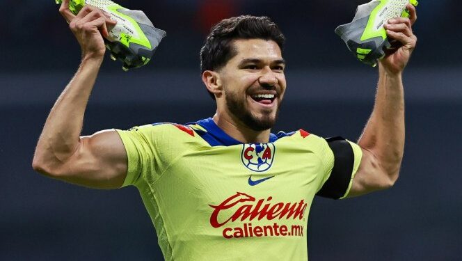 HENRY MARTÍN: SU SUEÑO DE PERMANECER EN EL AMÉRICA CHOCANDO CON EL SILENCIO DE LA DIRECTIVA