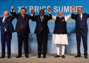 ¿BRICS MARCARÁ EL RUMBO HACIA LA PAZ MUNDIAL? IDEAS INNOVADORAS PARA RESOLVER LOS CONFLICTOS EN UCRANIA E ISRAEL