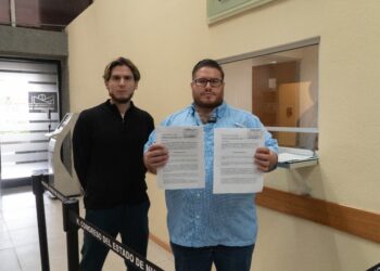 ACTIVISTAS PROPONEN PAGARFILTROS A LA REFINERÍA CONEL IMPUESTO VERDE