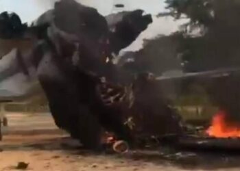 VENEZUELA DERRIBA AVIÓN INVASOR DE MÉXICO, PRESUNTO VEHÍCULO PARA TRÁFICO DE DROGAS Y ARMAS 3 VENEZUELA DERRIBA AVIÓN INVASOR DE MÉXICO, PRESUNTO VEHÍCULO PARA TRÁFICO DE DROGAS Y ARMAS