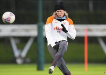 PEP GUARDIOLA ANUNCIA EL ESPERADO REGRESO DE ERLING HAALAND TRAS UNA LARGA LESIÓN DE DOS MESES