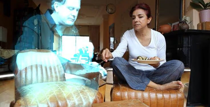 ARTISTA ESPAÑOLA ALICIA FRAMIS ANUNCIA SU BODA CON UN HOLOGRAMA IA EN PROYECTO ARTÍSTICO INNOVADOR 1 ARTISTA ESPAÑOLA ALICIA FRAMIS ANUNCIA SU BODA CON UN HOLOGRAMA IA EN PROYECTO ARTÍSTICO INNOVADOR