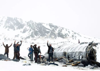 “LA SOCIEDAD DE LA NIEVE”: EL DRAMA BASADO EN HECHOS REALES QUE CONMUEVE Y HONRA A LOS SOBREVIVIENTES