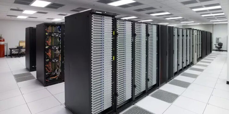 ALGORITMOS VERDES: LA APUESTA POR UNA INTELIGENCIA ARTIFICIAL SOSTENIBLE Y EFICIENTE 1 ALGORITMOS VERDES: LA APUESTA POR UNA INTELIGENCIA ARTIFICIAL SOSTENIBLE Y EFICIENTE