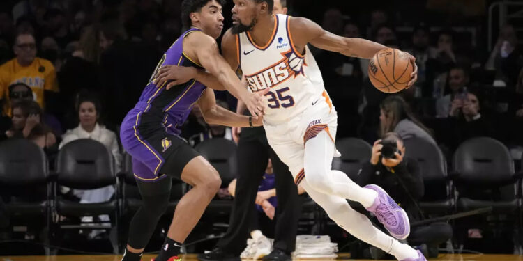 BRADLEY BEAL LIDERA LA VICTORIA DE LOS SUNS SOBRE LOS LAKERS CON UNA ACTUACIÓN ESTELAR 1 BRADLEY BEAL LIDERA LA VICTORIA DE LOS SUNS SOBRE LOS LAKERS CON UNA ACTUACIÓN ESTELAR