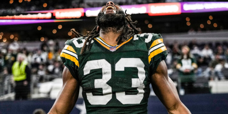 GREEN BAY PACKERS: MÁS QUE UN EQUIPO, UNA LECCIÓN DE TRABAJO EN EQUIPO Y RESILIENCIA 1 GREEN BAY PACKERS: MÁS QUE UN EQUIPO, UNA LECCIÓN DE TRABAJO EN EQUIPO Y RESILIENCIA