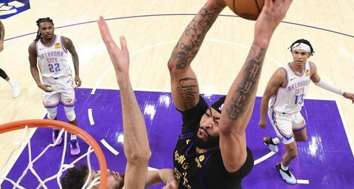 LOS LAKERS ROMPEN SU MALA RACHA CON UNA IMPORTANTE VICTORIA SOBRE OKLAHOMA CITY THUNDER 1 LOS LAKERS ROMPEN SU MALA RACHA CON UNA IMPORTANTE VICTORIA SOBRE OKLAHOMA CITY THUNDER