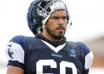 SAN FRANCISCO 49ERS INCORPORA AL LINIERO MEXICANO ISAAC ALARCÓN