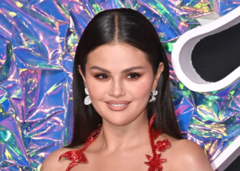 SELENA GOMEZ Y DAVID HENRI REGRESAN EN LA SECUELA DE LOS HECHICEROS DE WAVERLY PLACE