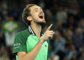 MEDVEDEV REALIZA UNA HISTÓRICA REMONTADA Y AVANZA A LA FINAL DEL ABIERTO DE AUSTRALIA