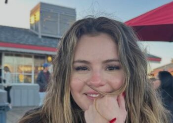 BENNY BLANCO DESATA UN TORBELLINO DE AMOR EN LAS REDES SOCIALES AL PRESUMIR SU ROMANCE CON SELENA GOMEZ