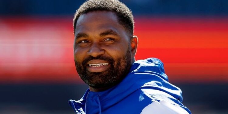 ¡LOS PATRIOTS DAN UN GIRO HISTÓRICO! JEROD MAYO, EL NUEVO TIMONEL TRAS BELICHICK, CONFIRMAN INSIDIOSAS FUENTES 1 ¡LOS PATRIOTS DAN UN GIRO HISTÓRICO! JEROD MAYO, EL NUEVO TIMONEL TRAS BELICHICK, CONFIRMAN INSIDIOSAS FUENTES