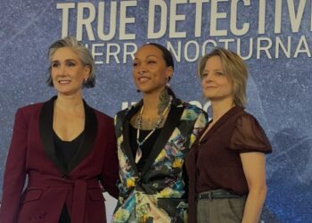 JODIE FOSTER ELOGIA A ISSA LÓPEZ COMO LA PRÓXIMA MAESTRA DEL CINE EN UNA IMPACTANTE PRESENTACIÓN EN LA CINETECA NACIONAL