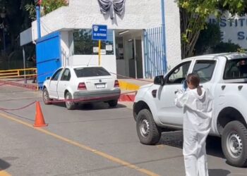 VIOLENTO ATAQUE EN LA AVENIDA UNIVERSIDAD DE CUERNAVACA: 3 HERIDOS, INCLUYENDO UN MENOR, EN MEDIO DE LA MAÑANA