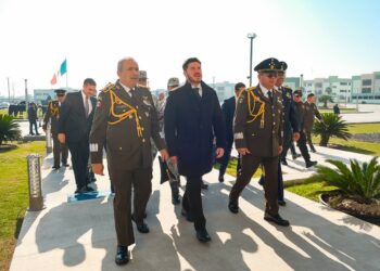 SAMUEL GARCÍA AGRADECE AL EJÉRCITO EN SU 111 ANIVERSARIO