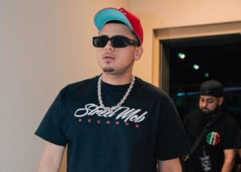 DETIENEN A JESÚS ORTIZ PAZ, CANTANTE DE FUERZA REGIDA, EN INTENTO DE CRUCE FRONTERIZO