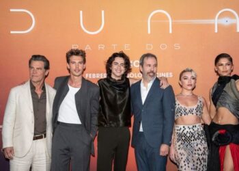 TIMOTHÉE CHALAMET Y ZENDAYA DAN UN ADELANTO EMOCIONANTE DE “DUNE PARTE 2” EN MÉXICO