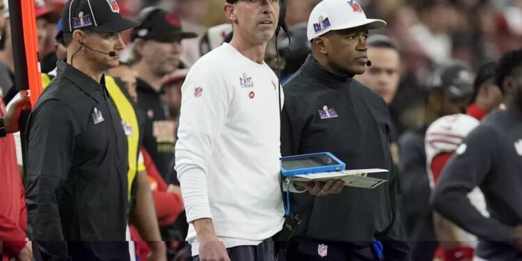 KYLE SHANAHAN: EL ENTRENADOR ATORMENTADO POR DERROTAS EN EL SUPER BOWL 1 KYLE SHANAHAN: EL ENTRENADOR ATORMENTADO POR DERROTAS EN EL SUPER BOWL