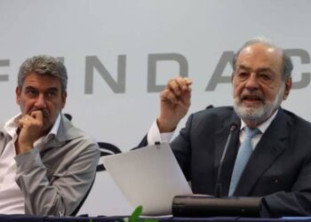 CARLOS SLIM ADMITE LA DURA REALIDAD DE TELMEX: UNA DÉCADA EN NÚMEROS ROJOS