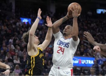 POWELL Y GEORGE LIDERAN IMPRESIONANTE REMONTADA DE CLIPPERS CONTRA WARRIORS