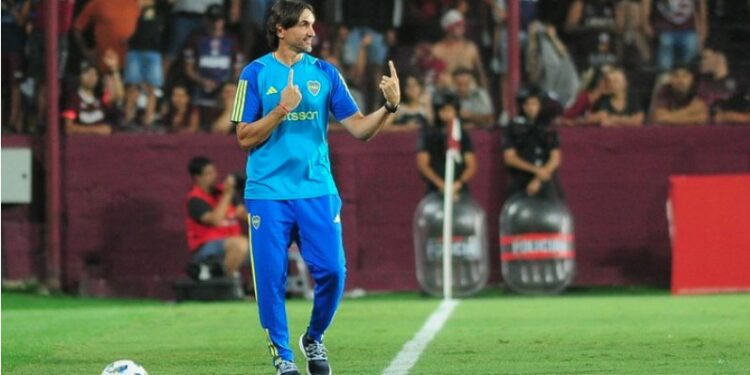 BOCA JUNIORS SUFRE SU PRIMERA DERROTA ANTE LANÚS EN LA COPA DE LA LIGA 1 BOCA JUNIORS SUFRE SU PRIMERA DERROTA ANTE LANÚS EN LA COPA DE LA LIGA