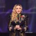 MADONNA SUFRE CAÍDA DURANTE CONCIERTO EN SEATTLE: CULPA A BAILARÍN