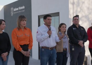 INAUGURA RAÚL CANTÚ INSTITUTO DE LA MUJER EN SALINAS VICTORIA