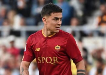 DESCUBREN A ANALISTA DEL TORINO ESPIANDO EL ENTRENAMIENTO DEL ROMA