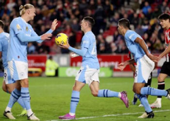 MANCHESTER CITY REMONTA ANTE BRENTFORD CON UN TRIPLETE DE PHIL FODEN EN LA PREMIER LEAGUE