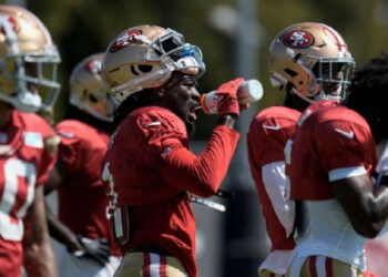 PREOCUPACIÓN EN LOS 49ERS POR EL ESTADO DE LA CANCHA DE ENTRENAMIENTO PREVIO AL SUPER BOWL