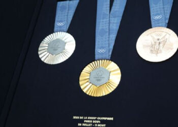 FRAGMENTOS DE LA TORRE EIFFEL EN LAS MEDALLAS DE LOS JUEGOS OLÍMPICOS Y PARALÍMPICOS DE PARÍS 2024