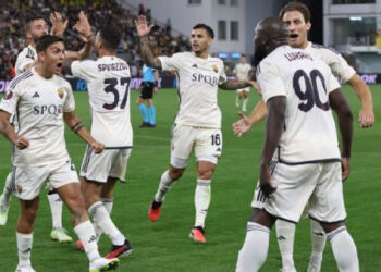 LA ROMA EVITA DERROTA ANTE FEYENOORD GRACIAS A GOL DE LUKAKU