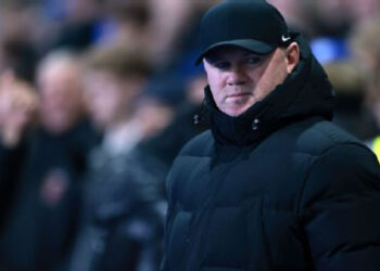 WAYNE ROONEY CONSIDERA INCURSIONAR EN EL BOXEO