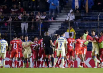 TENSIÓN ENTRE JUGADORES DE AMÉRICA Y REAL ESTELÍ DURANTE LA CHAMPIONS CUP
