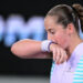 OSTAPENKO RECHAZA EL SALUDO A AZARENKA TRAS DERROTA EN EL WTA 1000 DE DOHA 7 OSTAPENKO RECHAZA EL SALUDO A AZARENKA TRAS DERROTA EN EL WTA 1000 DE DOHA