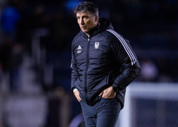 ROBERT DANTE SIBOLDI ACEPTA SANCIÓN DE LA COMISIÓN DISCIPLINARIA TRAS INCIDENTE EN PARTIDO CONTRA CRUZ AZUL