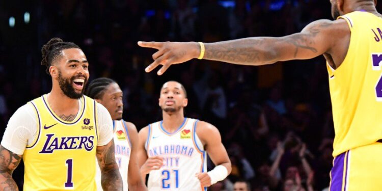 LOS LAKERS DOMINAN AL THUNDER, LÍDER DEL OESTE, CON EL IMPULSO DE D’ANGELO RUSSELL