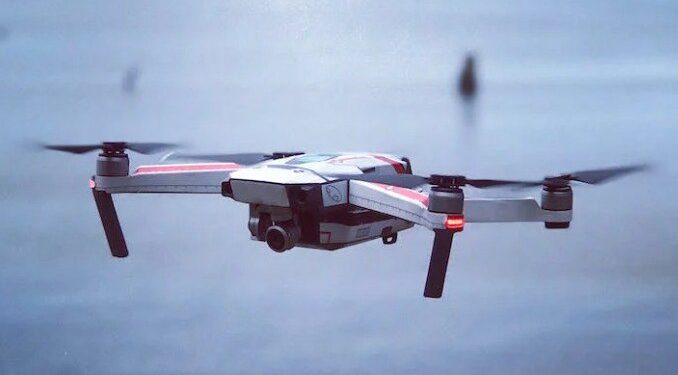 DESTRUCTOR ESTADOUNIDENSE ABATE MISIL Y DRONES DE REBELDES HUTÍES EN YEMEN 1 DESTRUCTOR ESTADOUNIDENSE ABATE MISIL Y DRONES DE REBELDES HUTÍES EN YEMEN