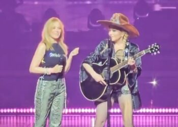 MADONNA Y KYLIE MINOGUE HACEN HISTORIA CANTANDO JUNTAS POR PRIMERA VEZ