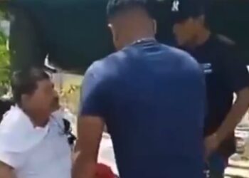 EXIGEN A GOLPES PAGO DE PISO