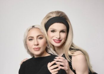 LADY GAGA ALZA LA VOZ CONTRA DISCURSOS TRANSFÓBICOS: “ESTO ES ODIO”