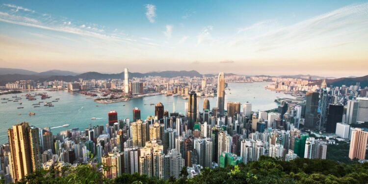 HONG KONG SUMIDO EN LAS SOMBRAS: CHINA IMPONE LEY CLAVE PARA CONTROL TOTALITARIO 1 HONG KONG SUMIDO EN LAS SOMBRAS: CHINA IMPONE LEY CLAVE PARA CONTROL TOTALITARIO