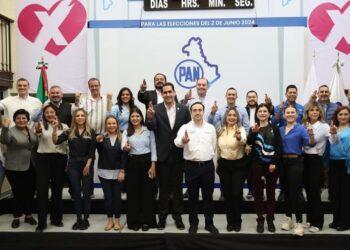 PRESENTA PAN CANDIDATOS A DIPUTADOS